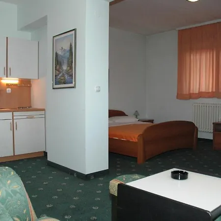 Park Hotel 3*